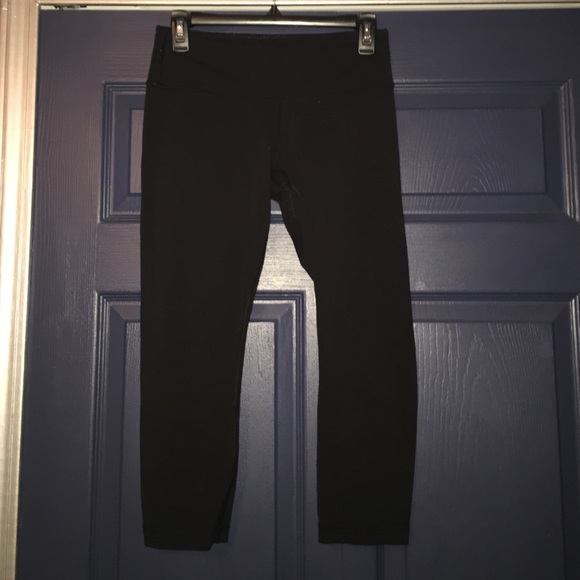 Lulu lemon crop leggings