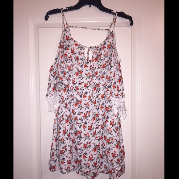 🎀LAST ONE🎀 Floral Cold Shoulder Dress - Picture 4 of 4