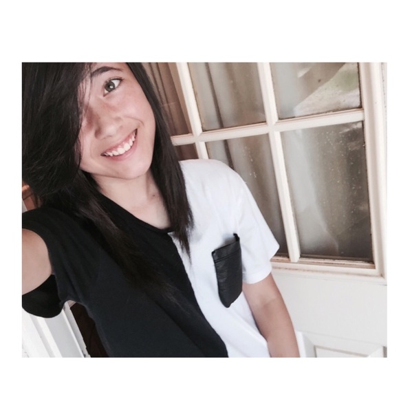 Meet your Posher, Jenna - Picture 1 of 1