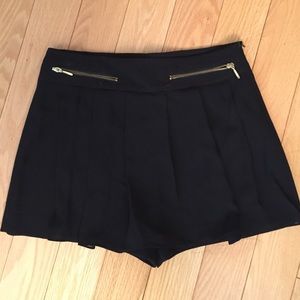 Zara mini skort. Chiffon overlay in front.
