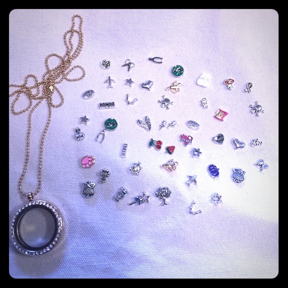 Floating charms necklace fashion jewelry