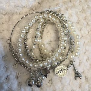 Fashion jewelry bracelet