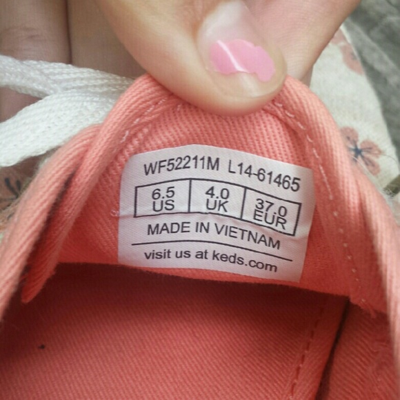 Rare Cherry Blossom Keds - Picture 4 of 4