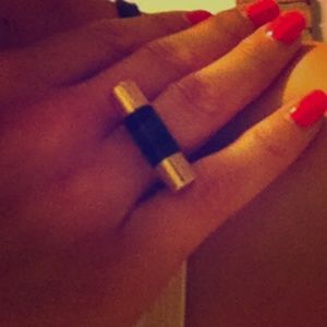 NWT $125.00 Michael Kors Black Agate Barrel Ring