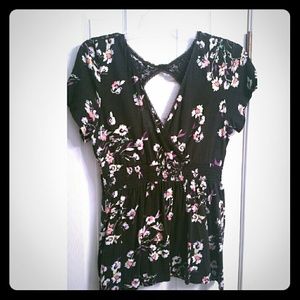 Black floral v neck top with key hole lace back