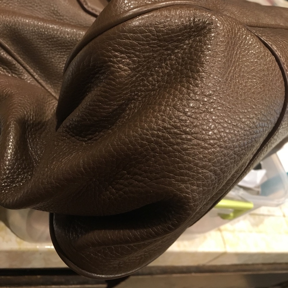 Leather crossbody - Picture 6 of 7