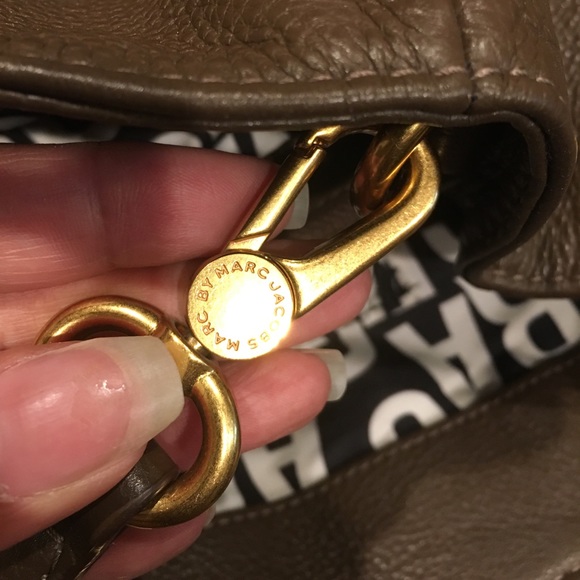 Leather crossbody - Picture 4 of 7