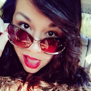 Meet your Posher, Natalie