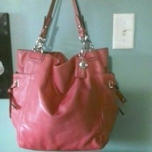 AUTHENTIC COACH PEYTON TOTE PINK!  LIKE NEW!