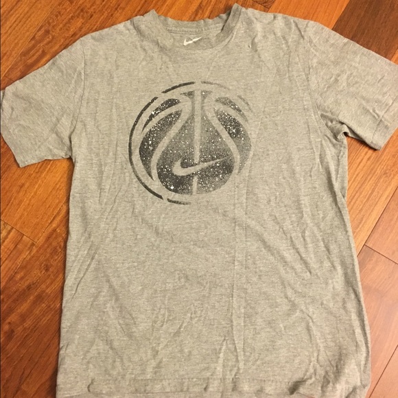 Nike Basketball T-Shirt Men's Size L