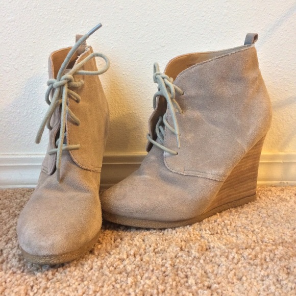 Steve Madden Shoes - Steve Madden Suede Booties