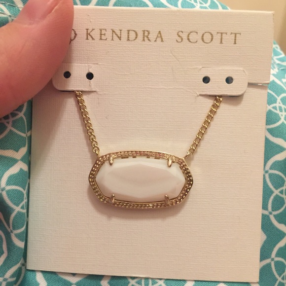 SOLD Kendra Scott White Pearl Gold Dylan