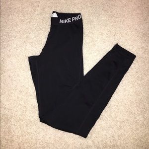 Nike Pro leggings