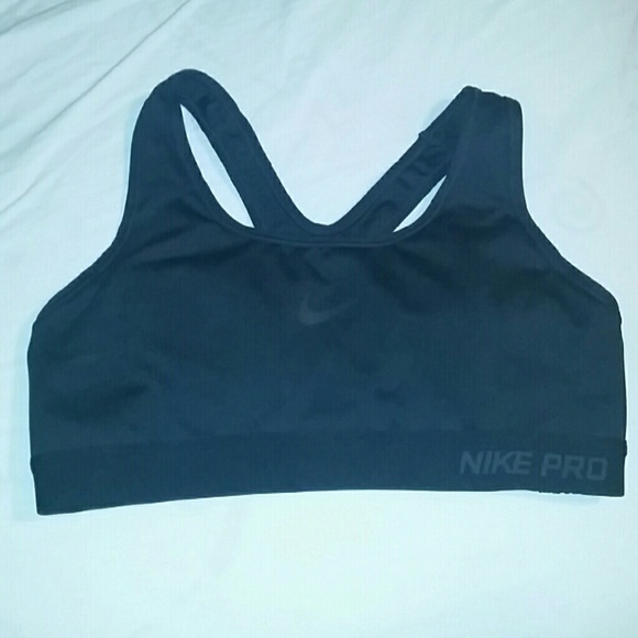 Nike Pro Sports Bra