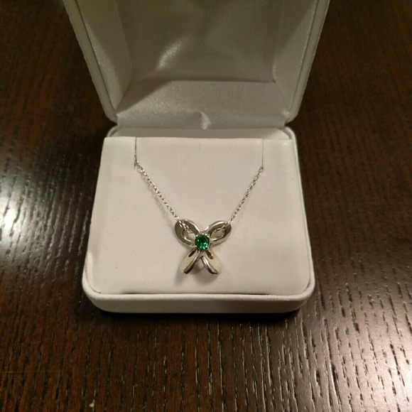 Sterling Silver Peridot Necklace