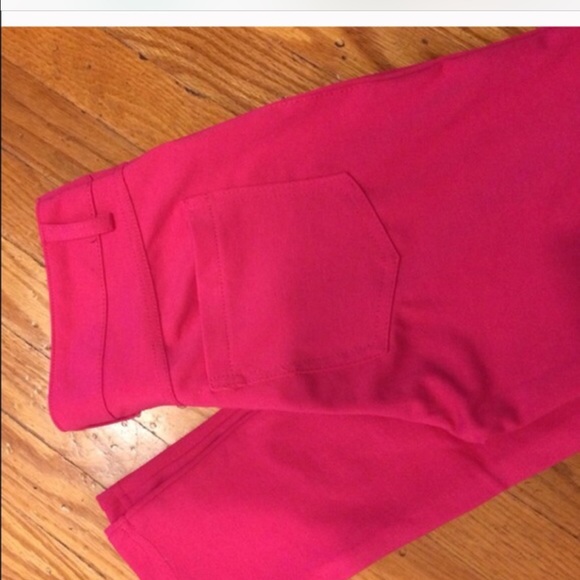 ✨LAST ONE✨Colored jeggings - Picture 3 of 3