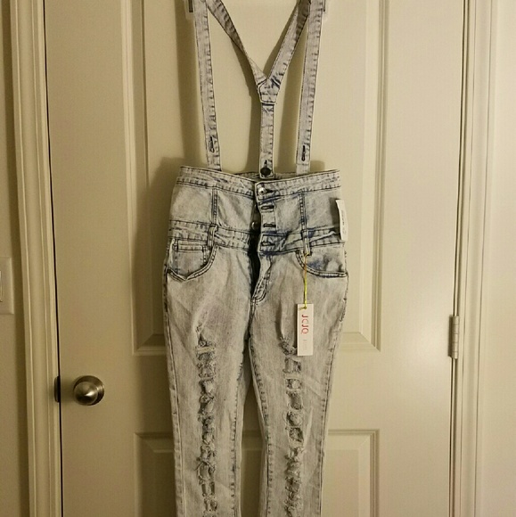 Fashion jeans w/ suspenders