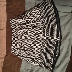 Black/White Skirt