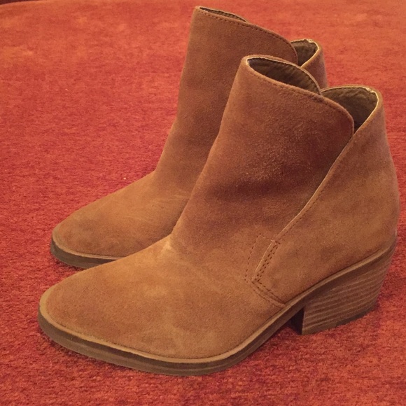 Dolce vita ankle boots