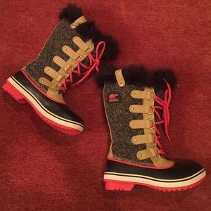 Sorel nwot winter boots