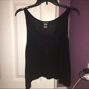 Black Crop Tank