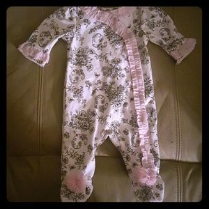 Baby girl take home outfit