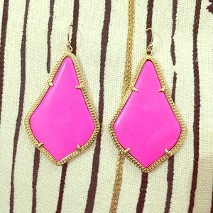 Kendra Scott Alexandra Earrings in Magenta