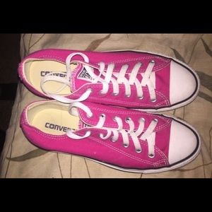 Pink converse