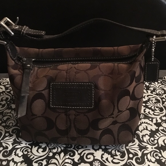 Signature Coach hand bag