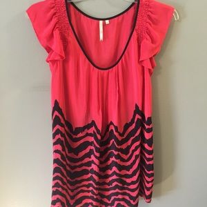 Coral & black lightweight baby doll shirt