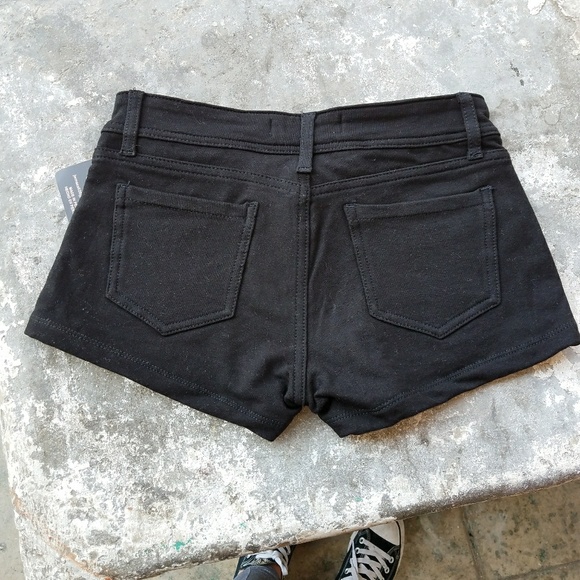 Sale đ Black jegging shorts - Picture 2 of 4
