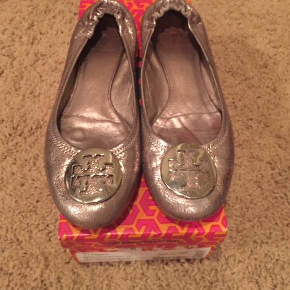 Tory Burch gold/silver Teva flat