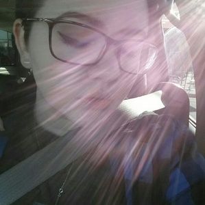 Meet your Posher, Rhiannon