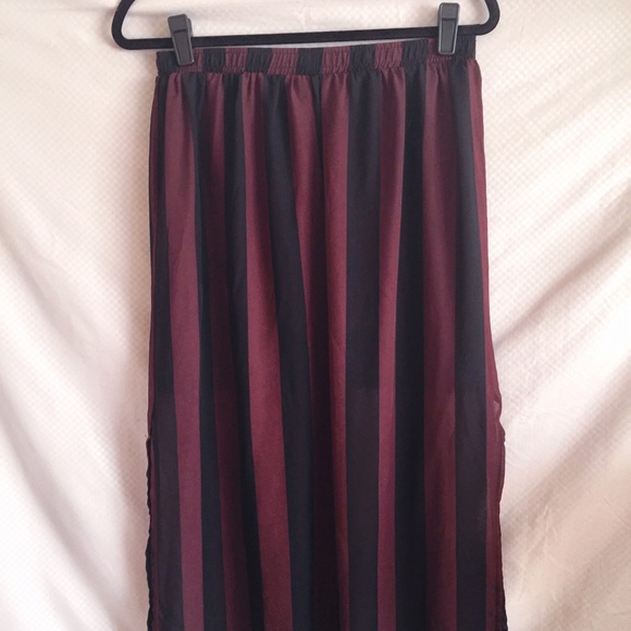 Maroon/Black Stripe Maxi Skirt - Picture 2 of 3