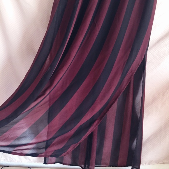 Maroon/Black Stripe Maxi Skirt - Picture 3 of 3