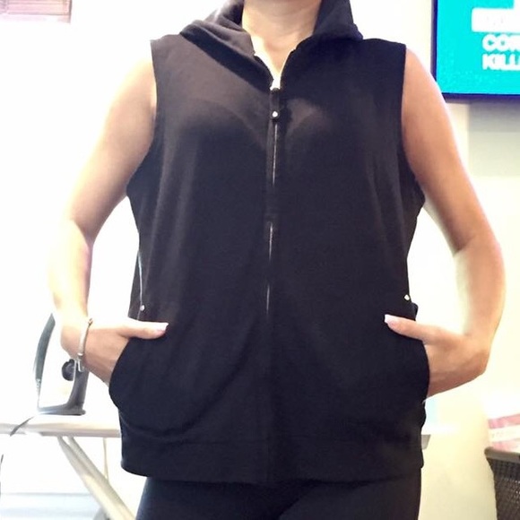 Kim Rogers vest