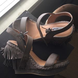 'Not Rated' ladies sandel wedges, with fringe.