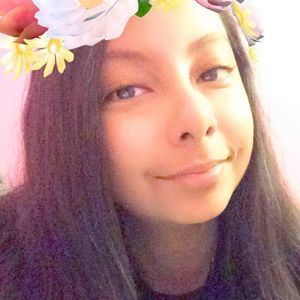 Meet your Posher, Nayeli