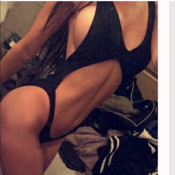 black monokini - Picture 3 of 4