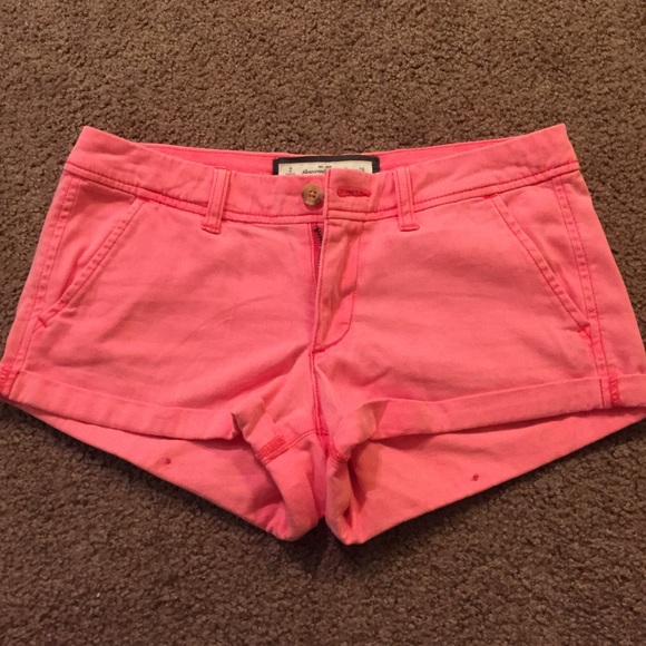 Vibrant coral Abercrombie shorts size 26 / 2