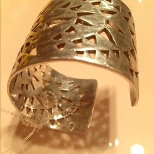 LUCKY BRAND BRACELET