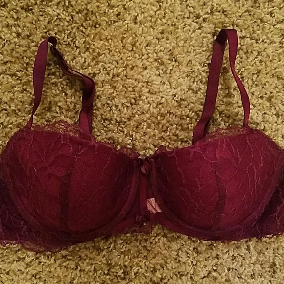Victoria's Secret cranberry lace bra