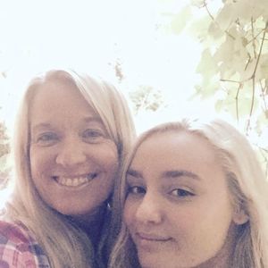 Meet your Posher, Alisa