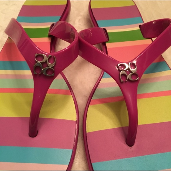 Coach Magenta Trixie Hampton Weekend Flip Flops - Picture 3 of 7