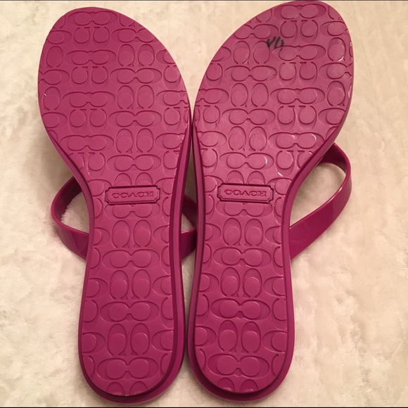 Coach Magenta Trixie Hampton Weekend Flip Flops - Picture 4 of 7