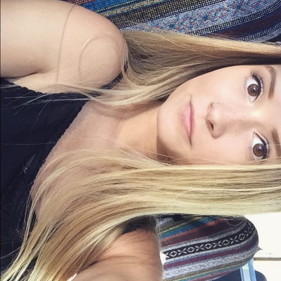 Meet your Posher, Alana