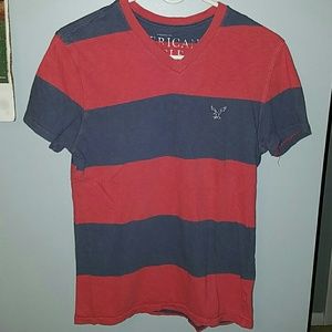 V neck tee