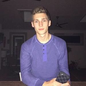 Meet your Posher, Cameron