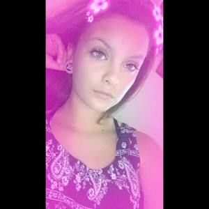 Meet your Posher, Devanee