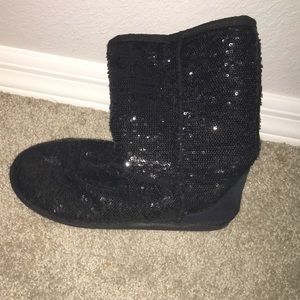 Black sequin boots